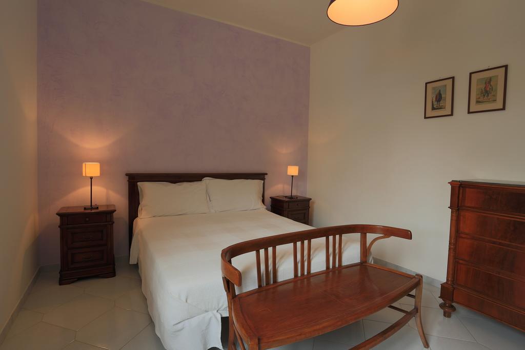 Borgo Marino Plemmirio Hotel Сиракуза Екстериор снимка
